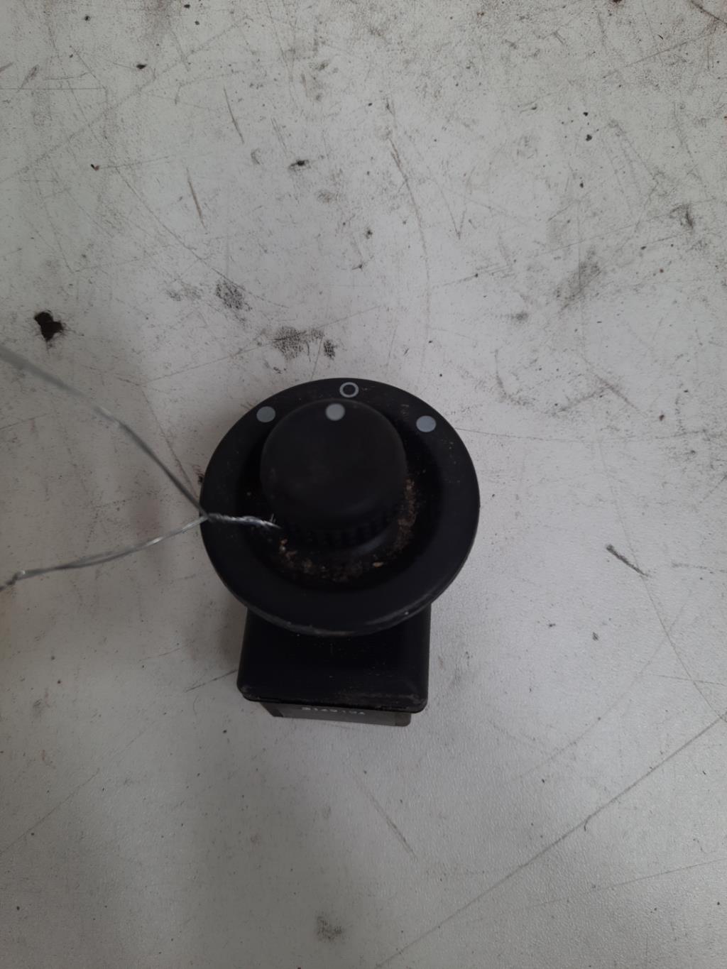 Commande retroviseurs DACIA DUSTER 1 PHASE 1 Diesel - 1