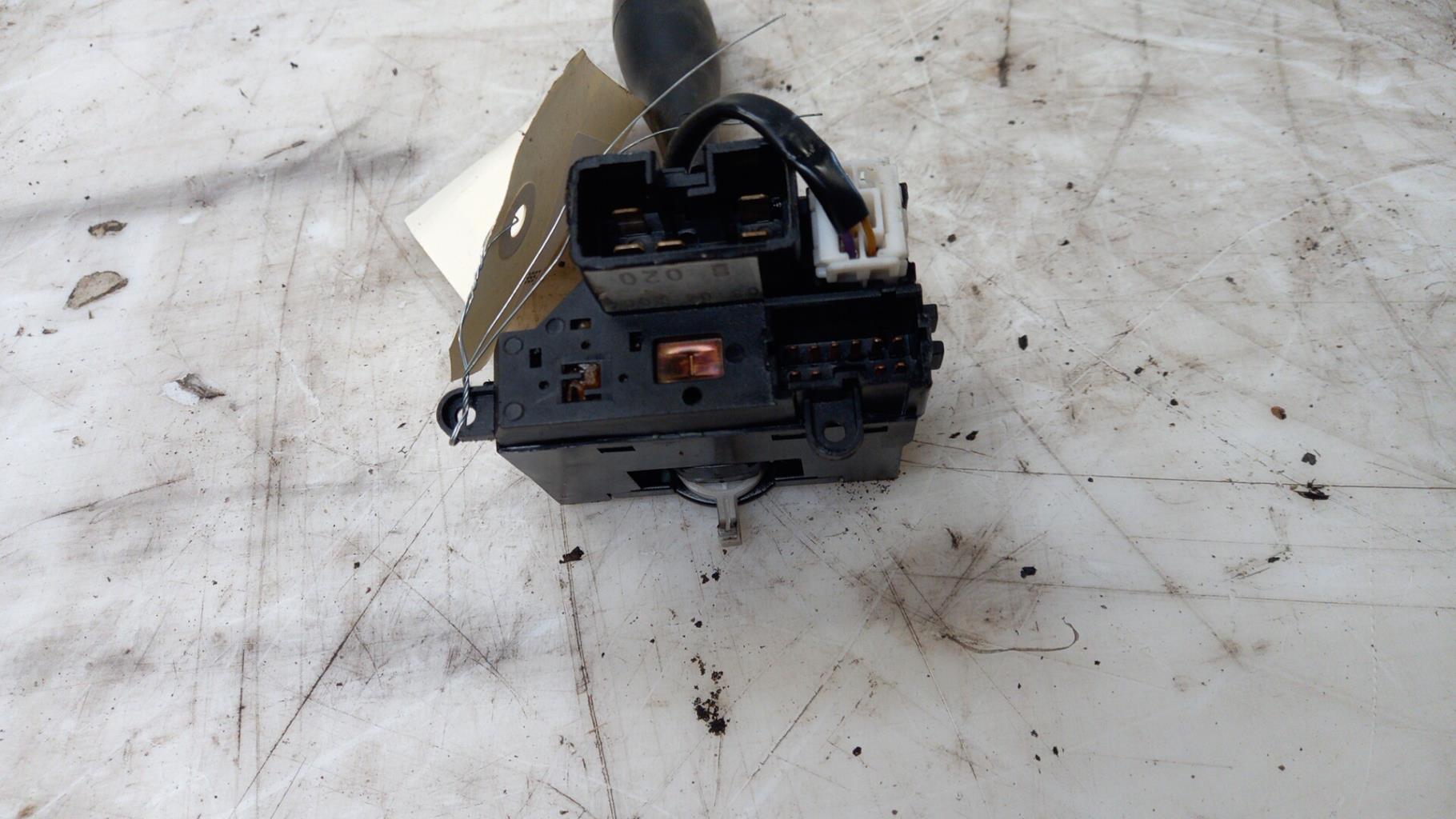 Commodo phare MITSUBISHI SPACE STAR 2 Essence - 1