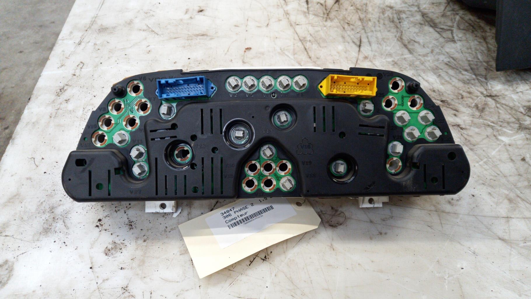 Compteur PEUGEOT 306 PHASE 2 Diesel - 1