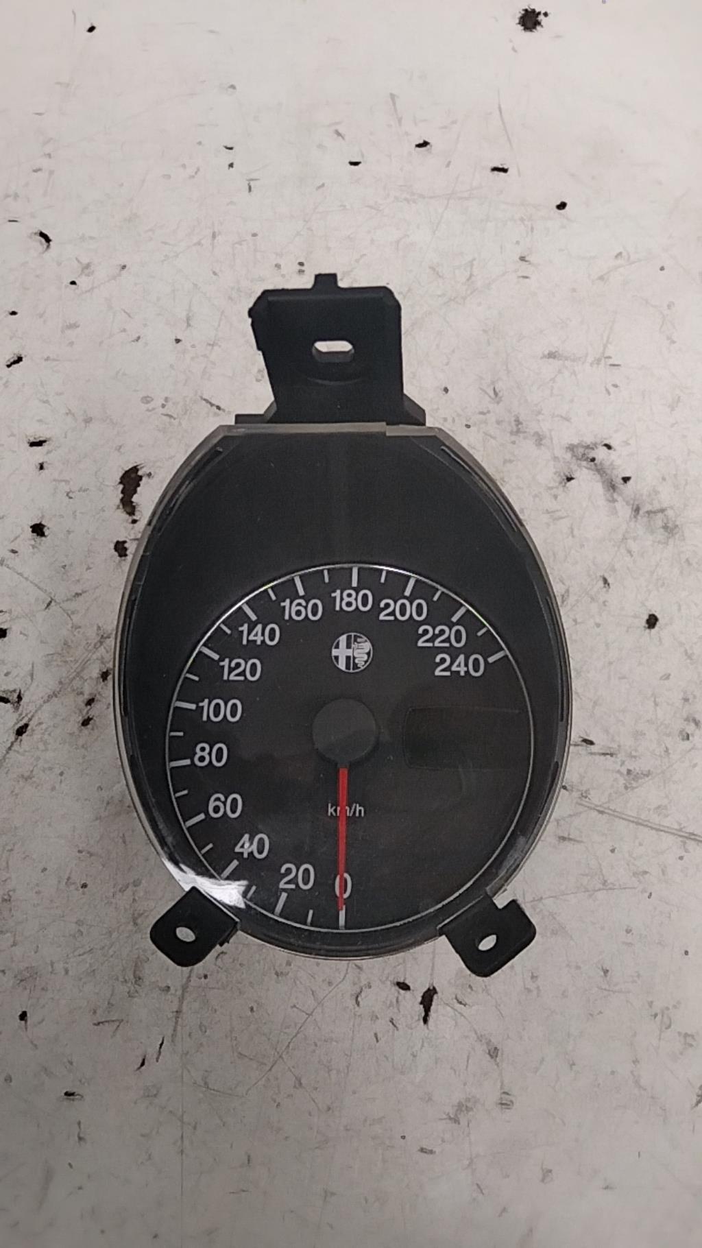 Compteur ALFA ROMEO 156 PHASE 2 BREAK Diesel - 1