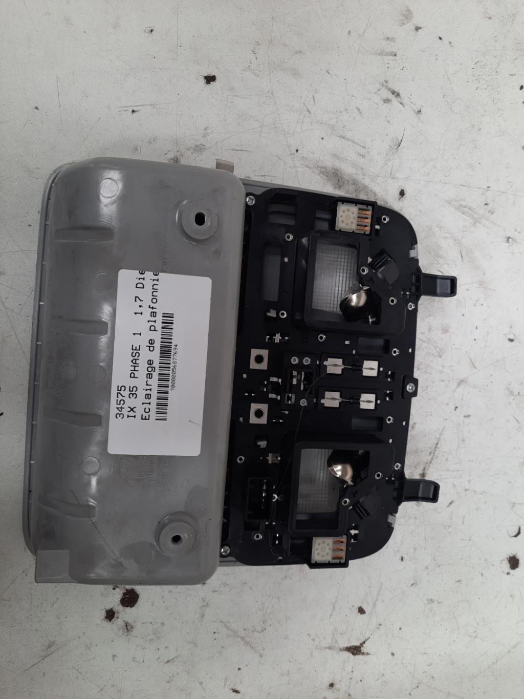 Eclairage de plafonnier HYUNDAI IX 35 PHASE 1 Diesel - 1