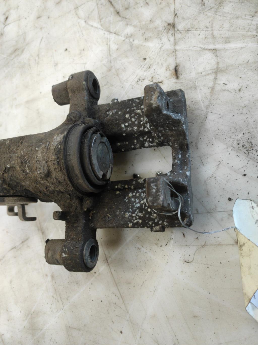 Pinza freni posteriore destra PEUGEOT 308 2 PHASE 1 Diésel - 1