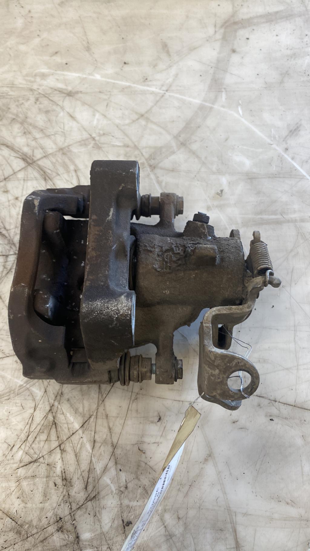 Pinza freni posteriore sinistra PEUGEOT 5008 1 PHASE 1 Diésel - 1