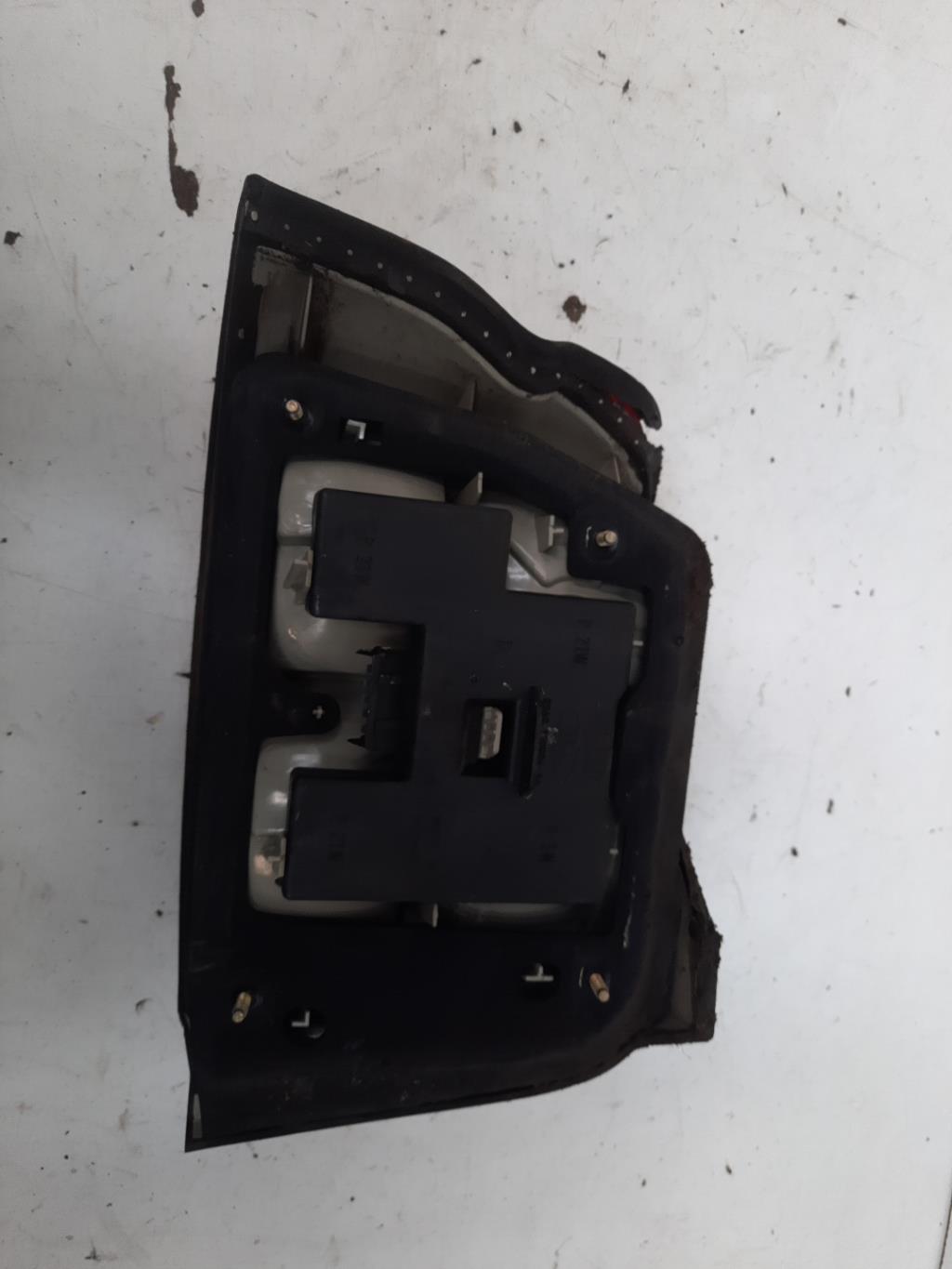 Fanale posteriore principale sinistro (luci) FORD ESCORT 6 Diésel - 1
