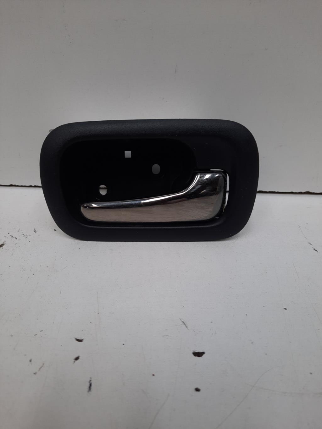 Maniglia interna posteriore destra HONDA CR-V 2 PHASE 2 Diésel - 1