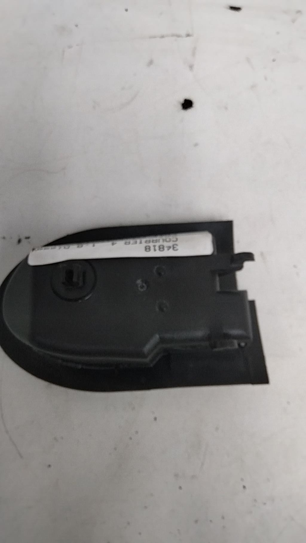 Poignee interieur avant gauche FORD COURRIER 4 Diesel - 1