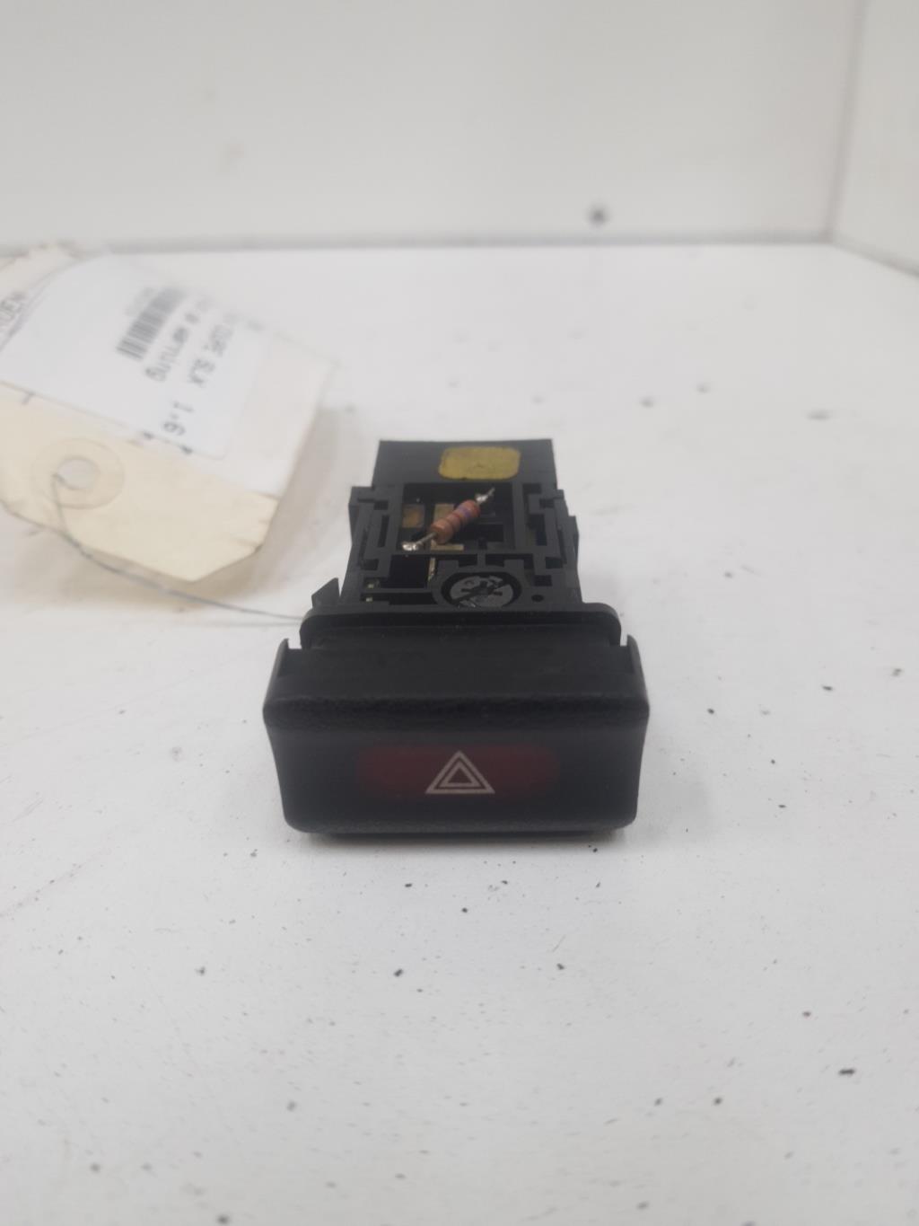 Interruttore luci emergenza NISSAN 100 NX COUPE Gasolina - 1