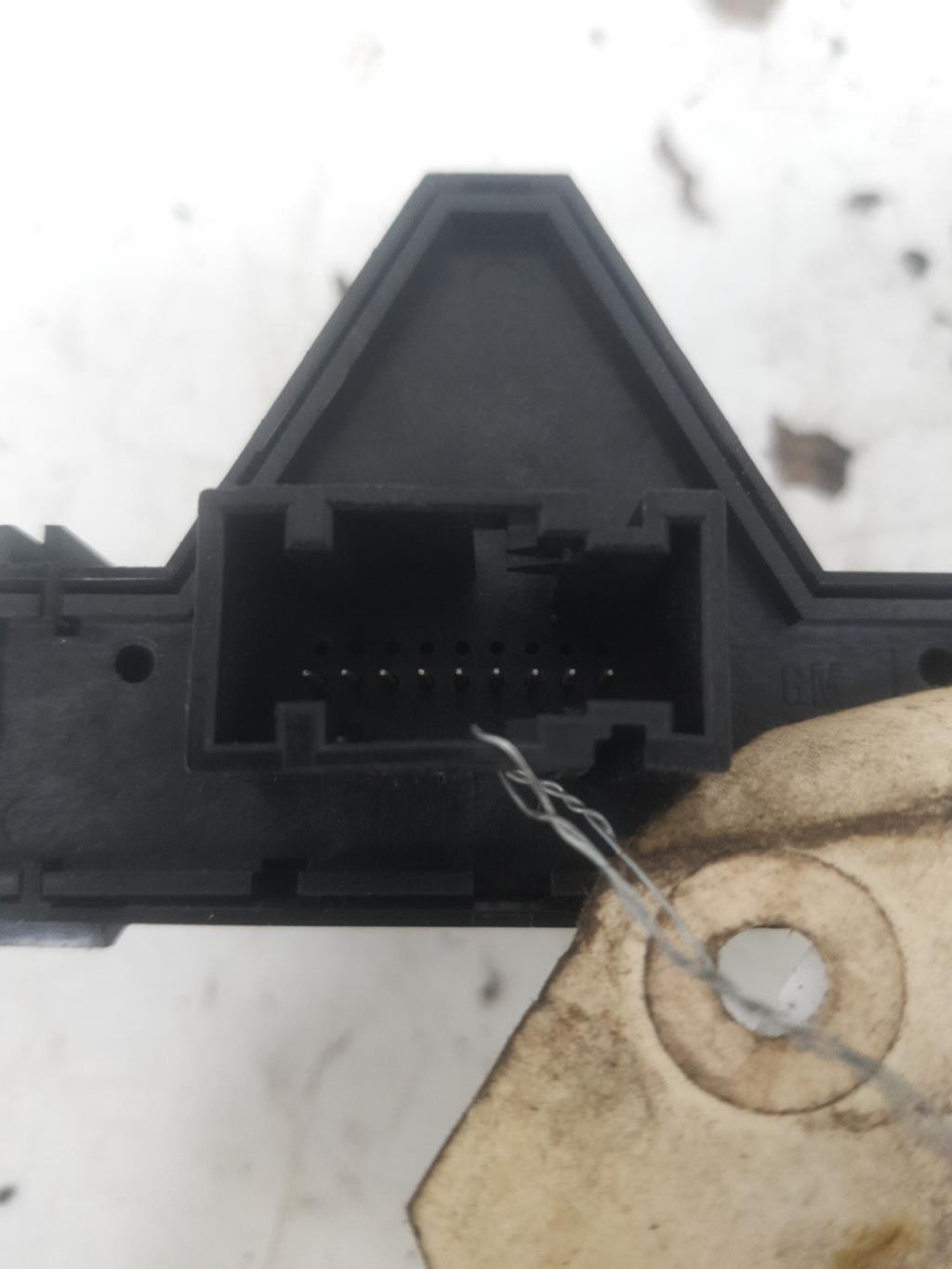 Bouton de warning OPEL CORSA D PHASE 1 Diesel - 1