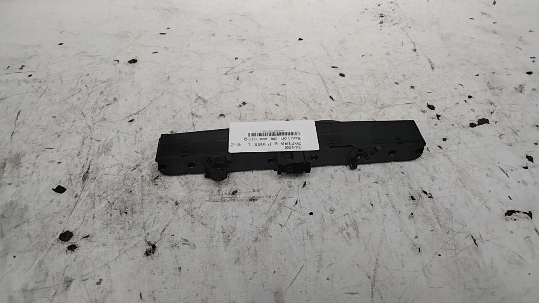 Bouton de warning OPEL ZAFIRA B PHASE 1  - 1