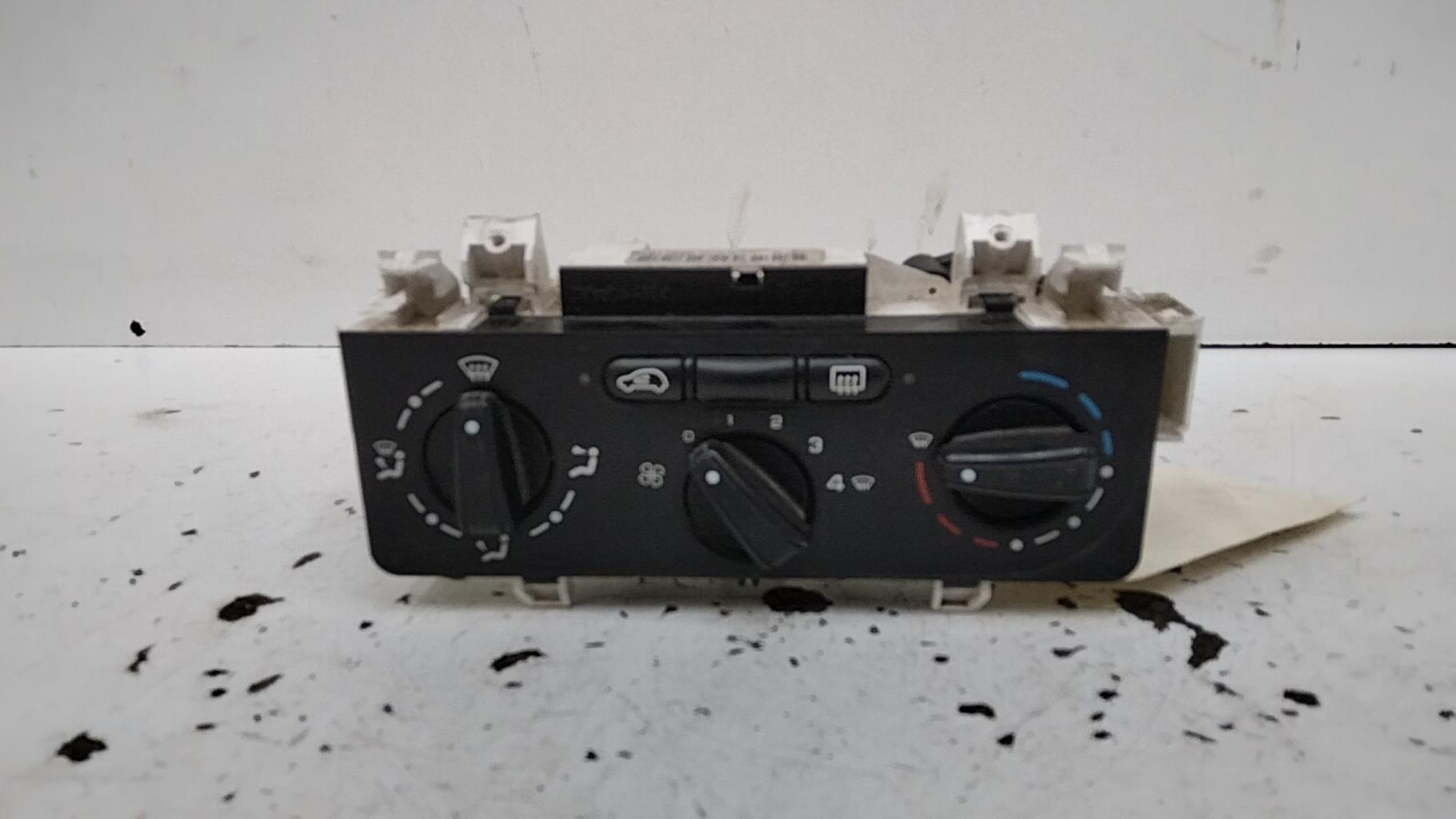 Commande chauffage CITROEN C2 PHASE 1 Diesel - 1