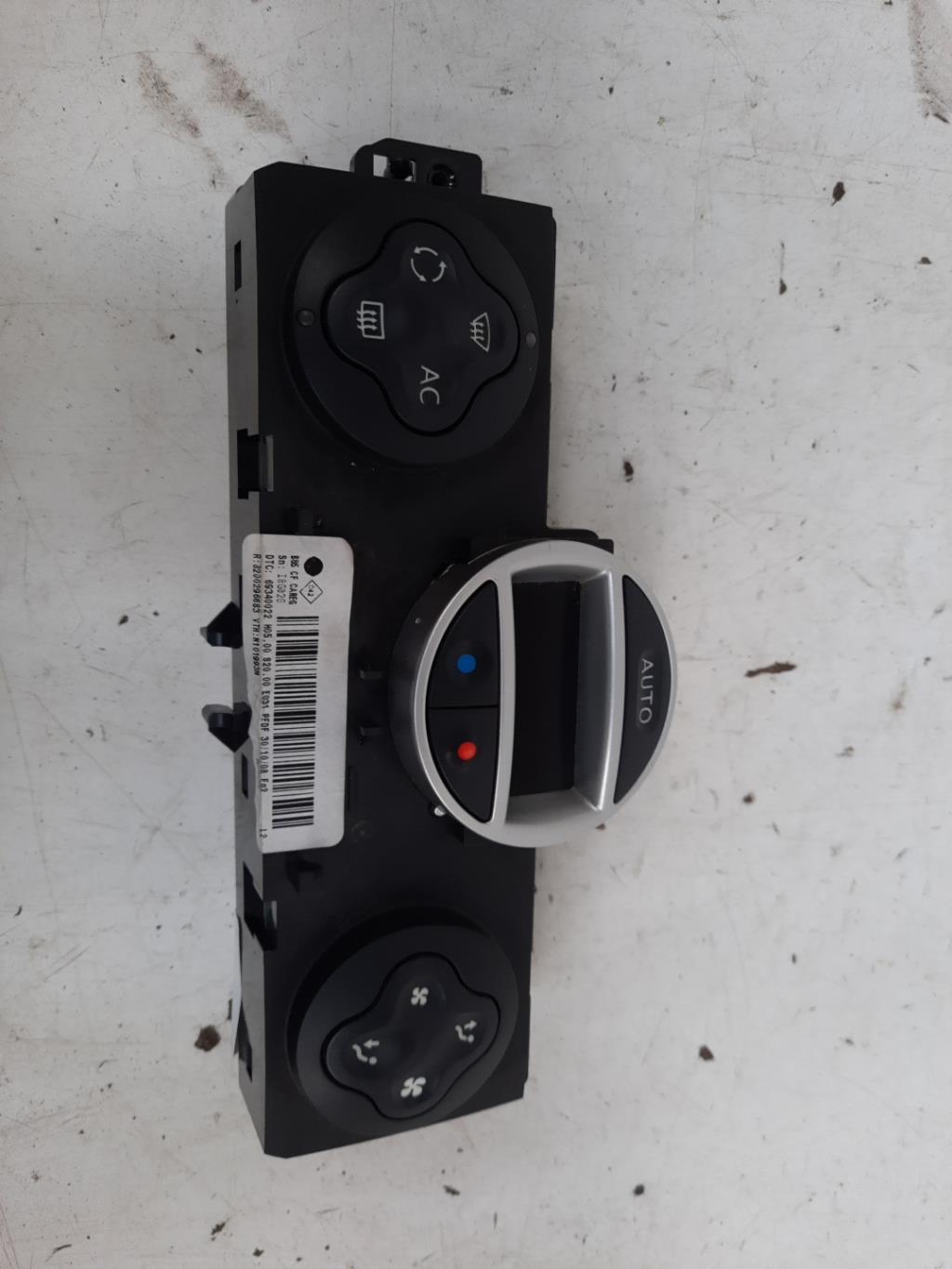Commande chauffage RENAULT CLIO 3 PHASE 1 BREAK  - 1