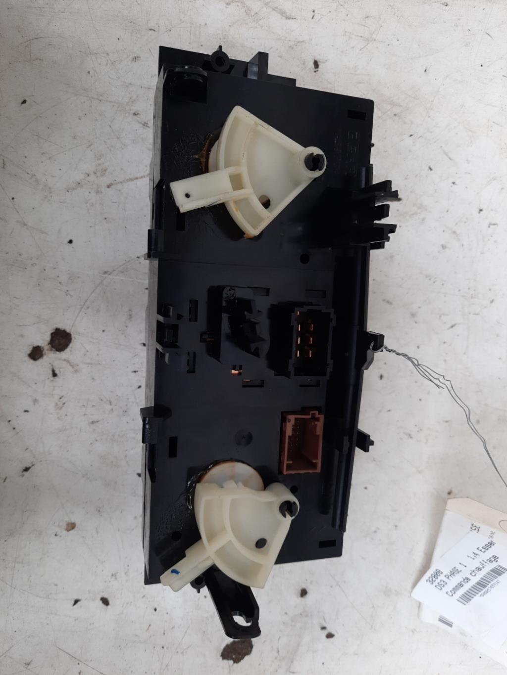 Commande chauffage CITROEN DS3 PHASE 1 Essence - 1