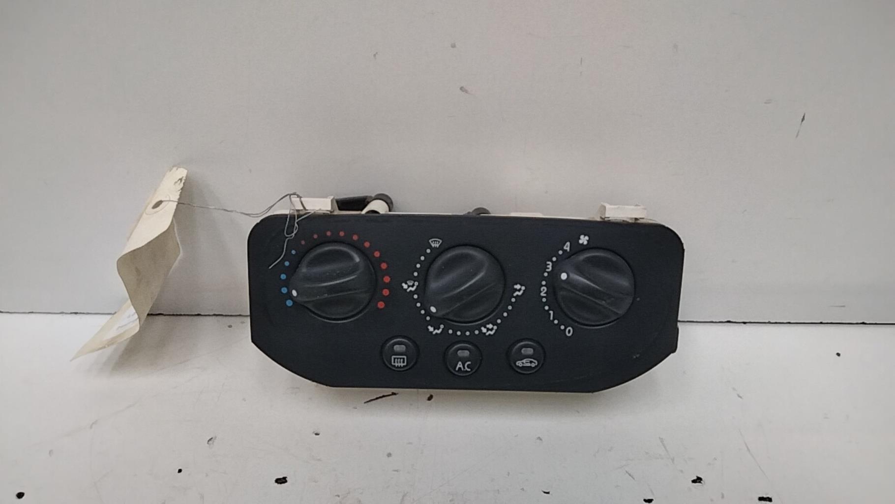 Commande chauffage RENAULT CLIO 2 PHASE 1  - 1