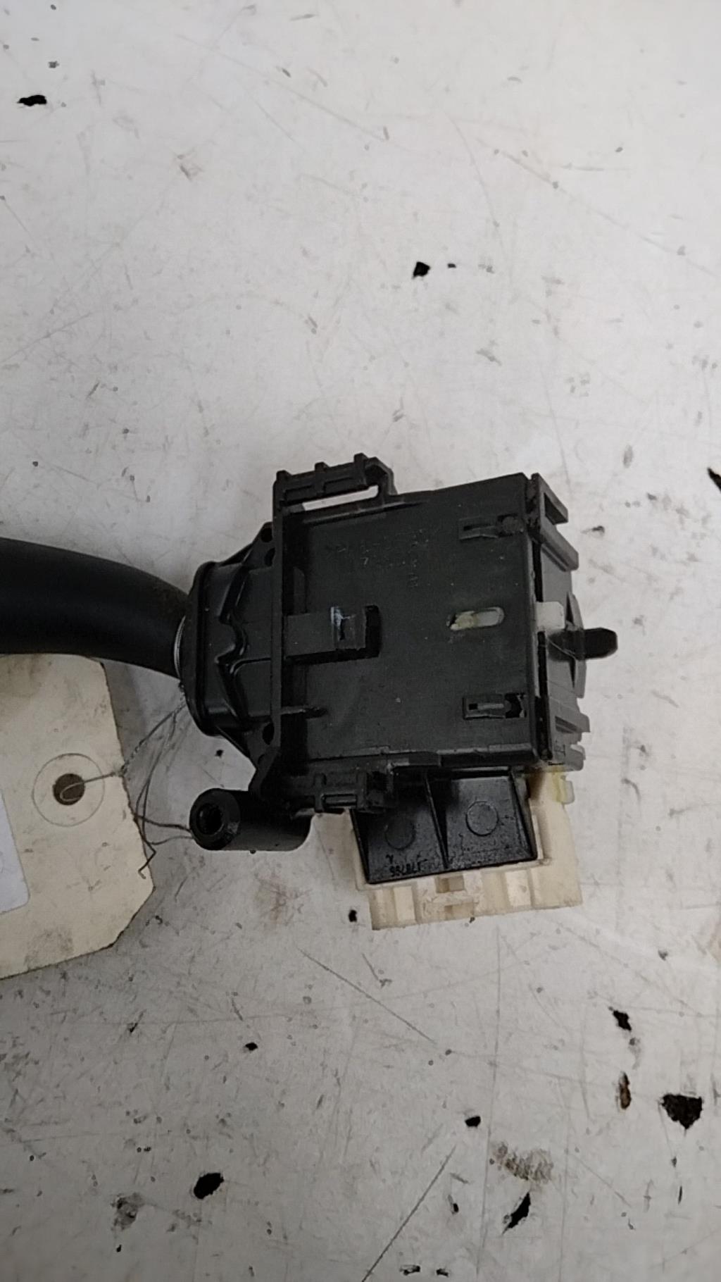 Commodo phare TOYOTA COROLLA VERSO 2 PHASE 1 Diesel - 1