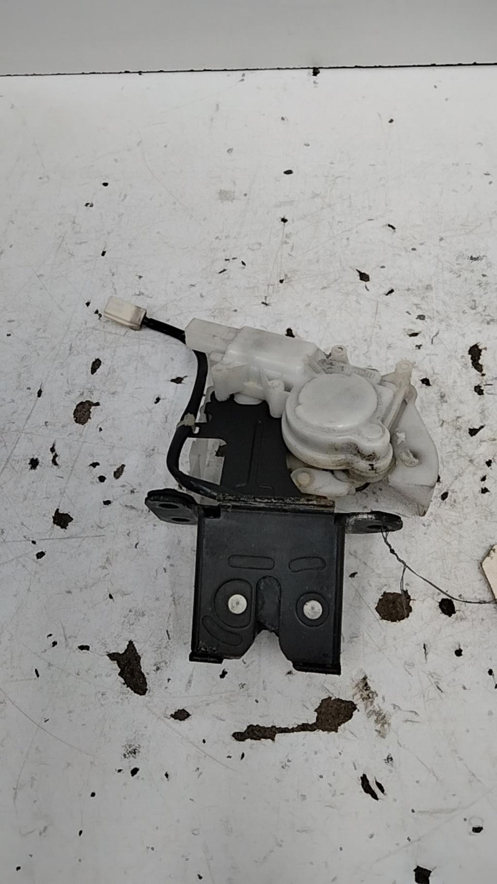 Fermeture centralisee coffre MAZDA 6 1 PHASE 2  - 1
