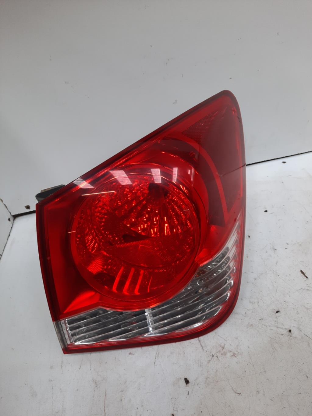 Fanale posteriore principale destro (luci) CHEVROLET CRUZE PHASE 1 Diésel - 1