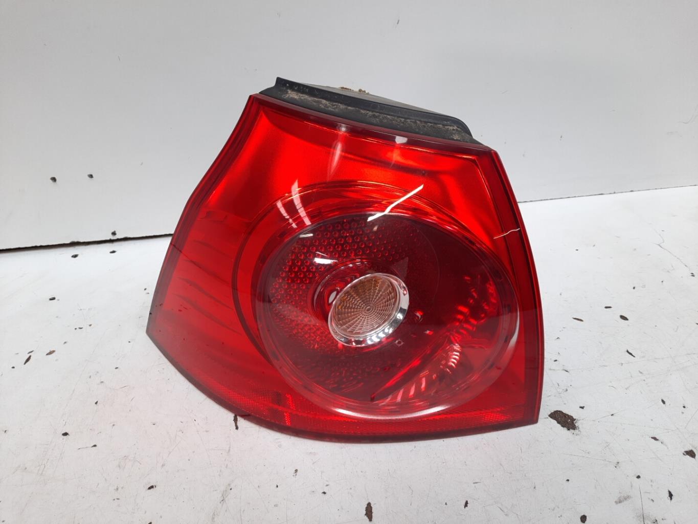 Fanale posteriore principale sinistro (luci) VOLKSWAGEN GOLF 5 Diésel - 1