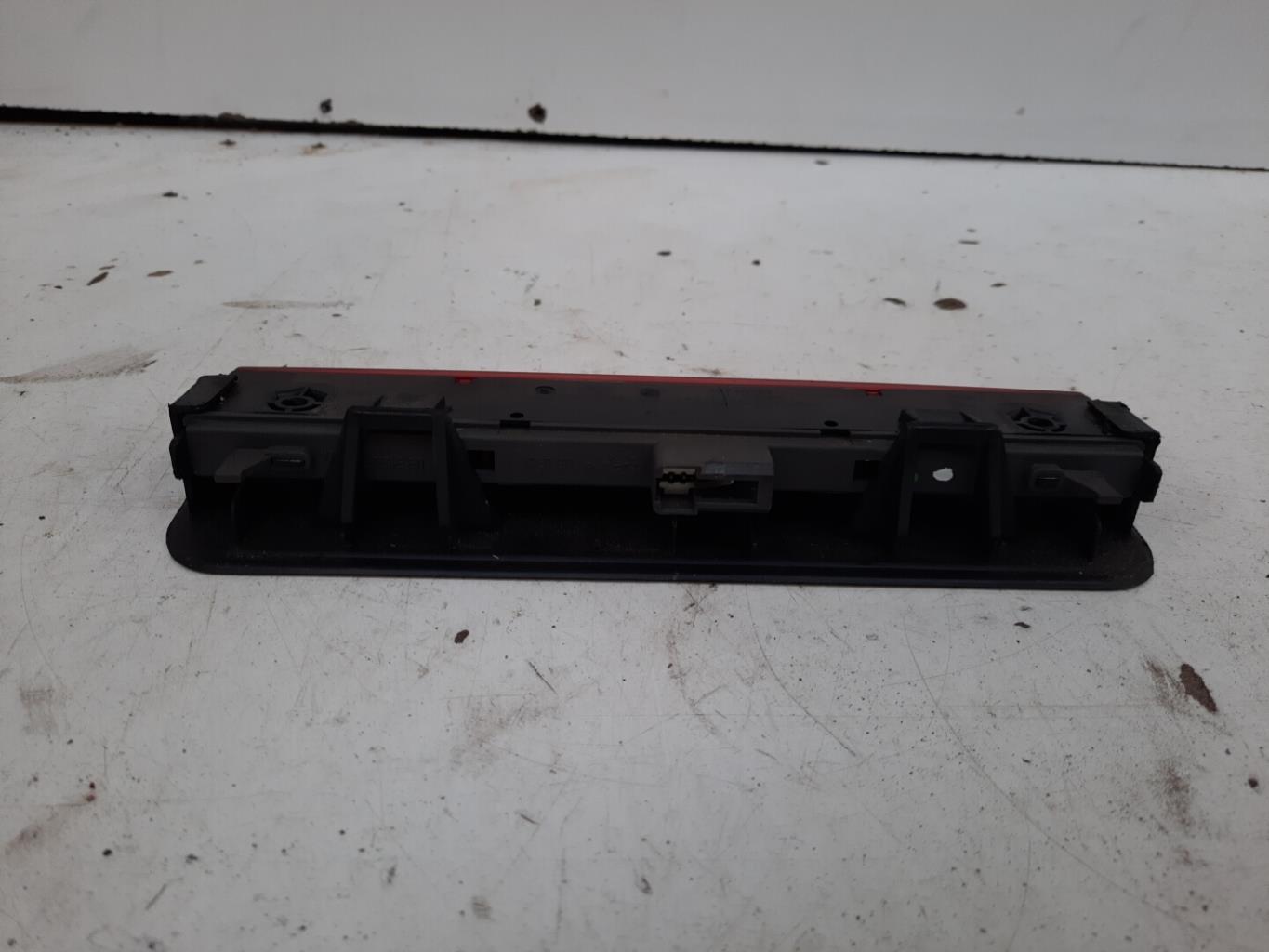 Feu arriere stop central ALFA ROMEO 147 PHASE 1 Diesel - 1