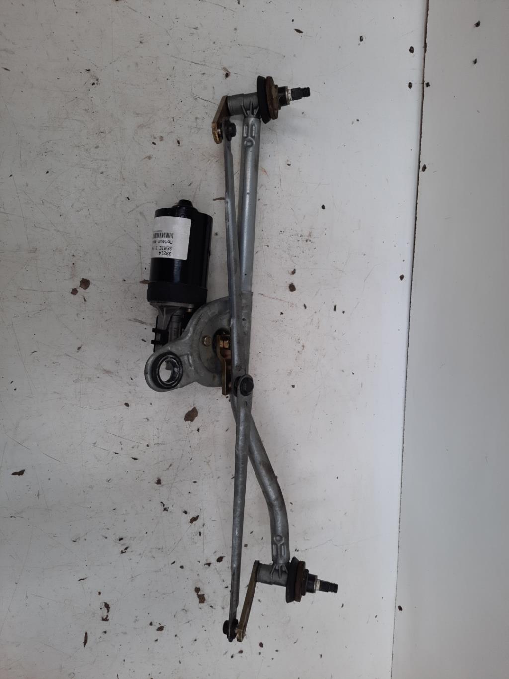 Motore tergicristallo anteriore BMW SERIE 3 E46 TOURING PHASE 1 BREAK Diésel - 1