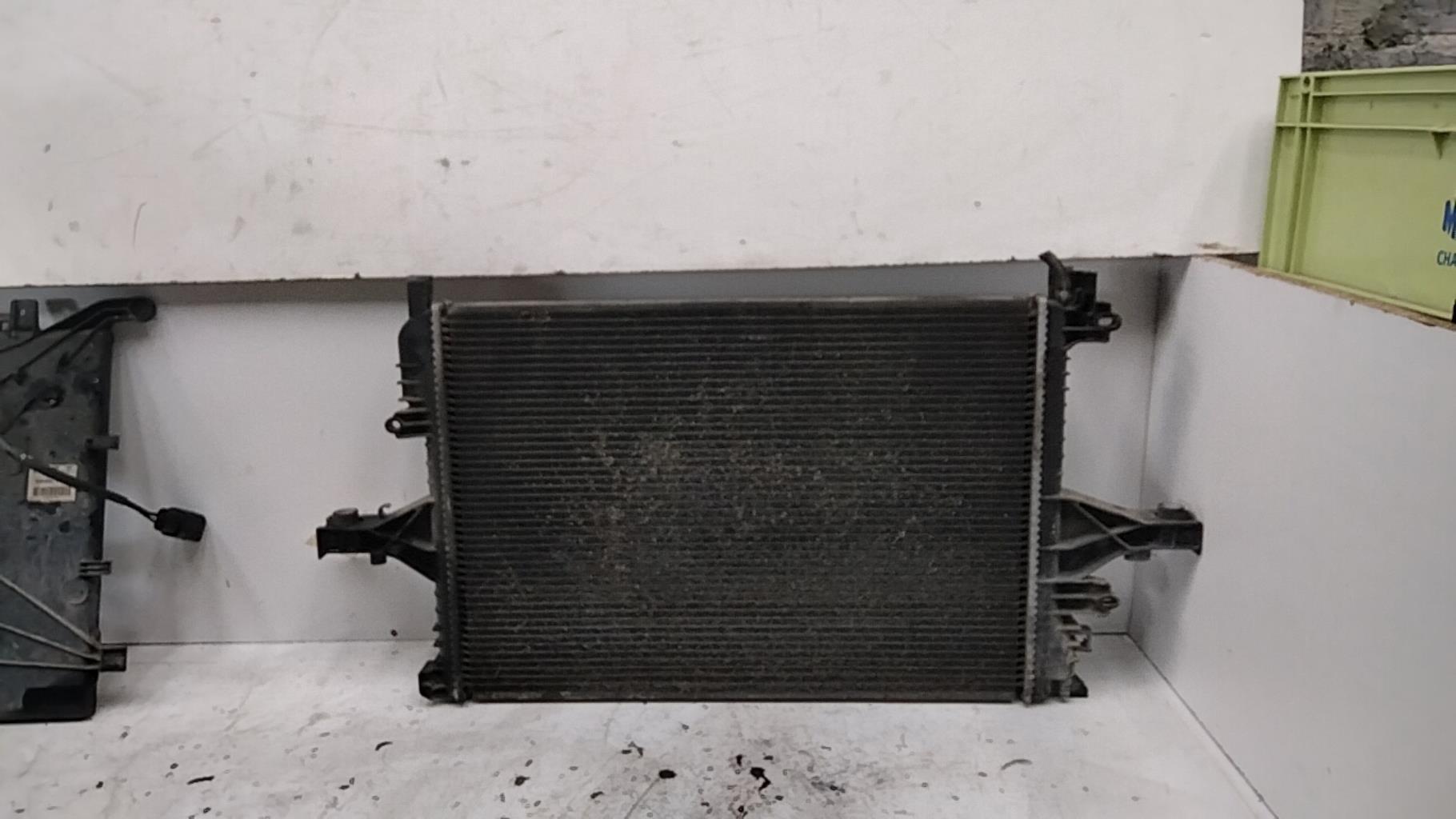 Radiateur eau VOLVO V 70 1 PHASE 3 BREAK Diesel - 1