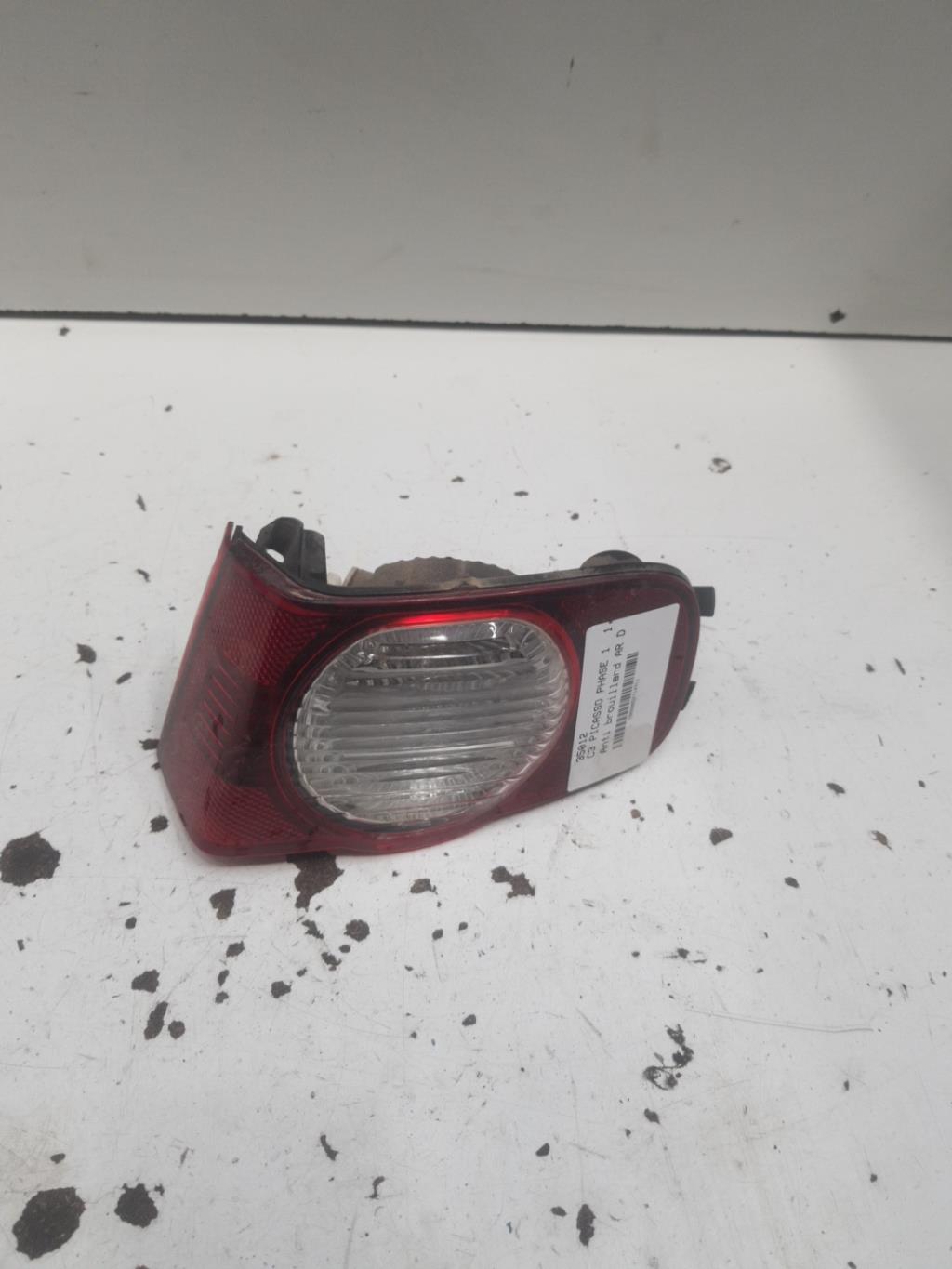 Retronebbia destro CITROEN C3 PICASSO PHASE 1 Diésel - 1