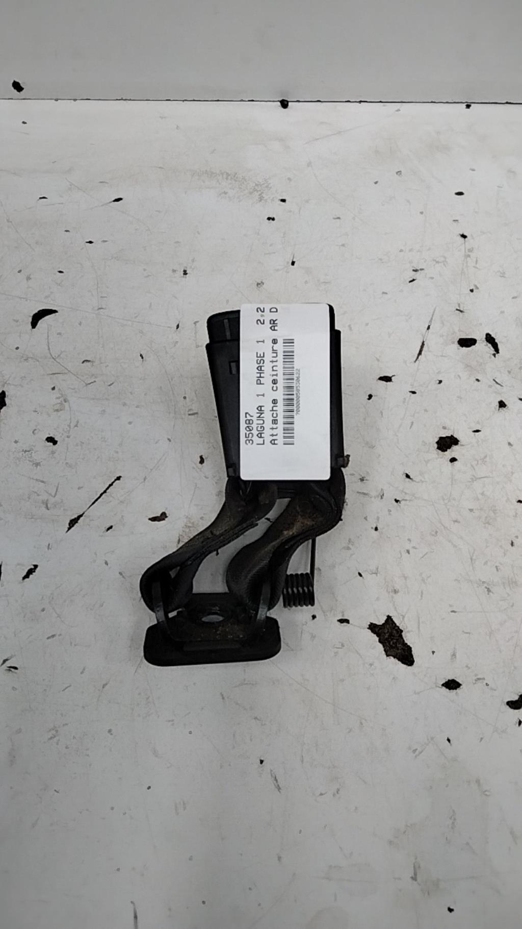 Aggancio cintura sicurezza posteriore destro RENAULT LAGUNA 1 PHASE 1 Diésel - 1