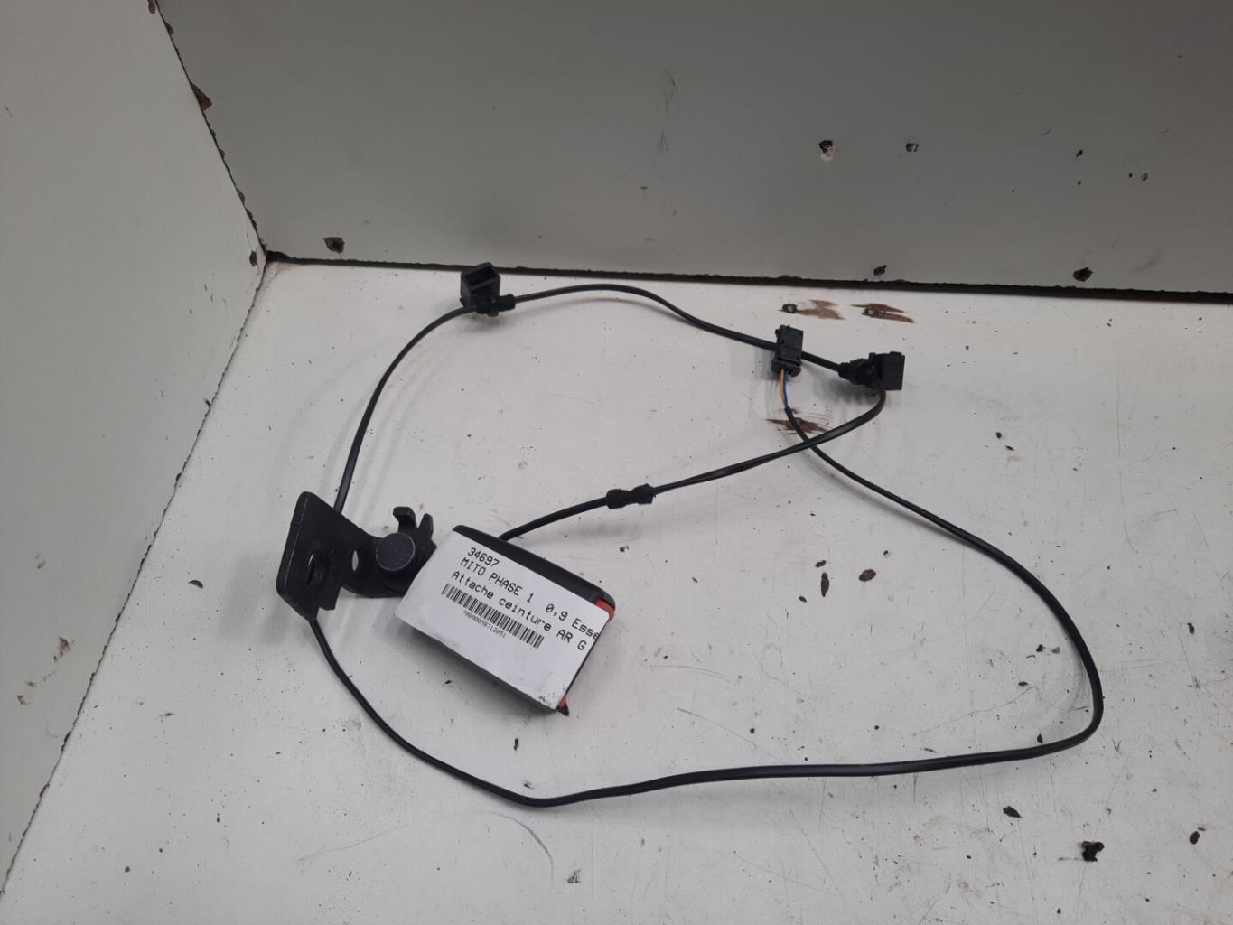 Aggancio cintura sicurezza posteriore sinistro ALFA ROMEO MITO PHASE 1 Gasolina - 1