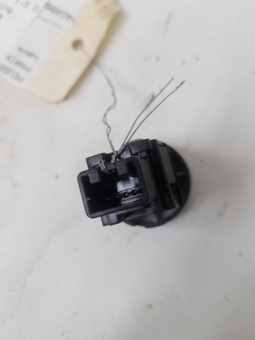 Bouton de warning NISSAN JUKE 1 PHASE 1 Diesel - 1
