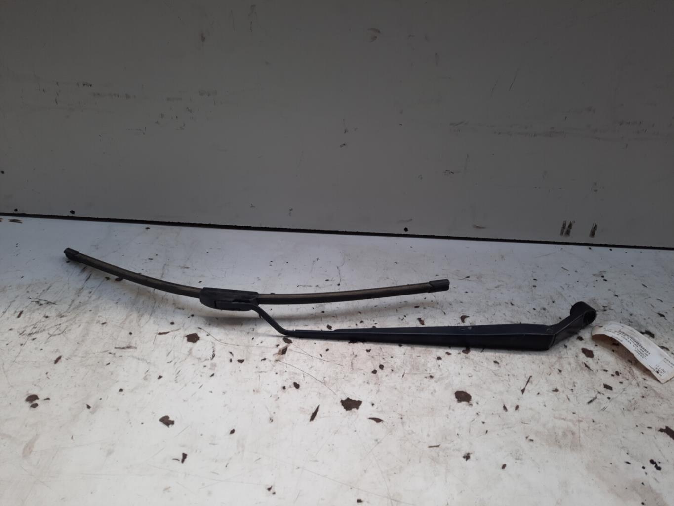Braccio tergicristallo anteriore sinistro TOYOTA COROLLA VERSO 2 PHASE 1 Diésel - 1