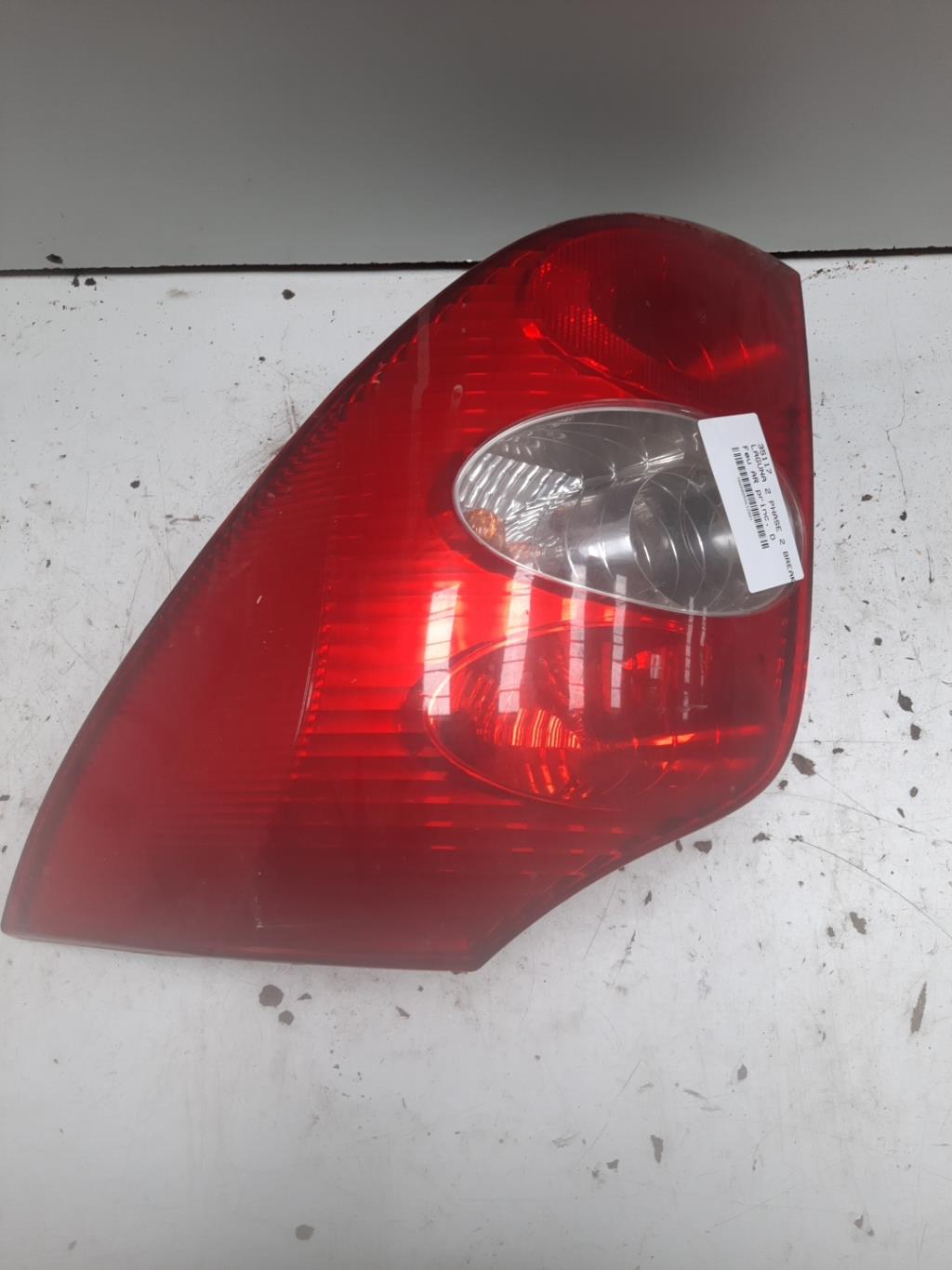 Fanale posteriore principale destro (luci) RENAULT LAGUNA 2 PHASE 2 BREAK Diésel - 1
