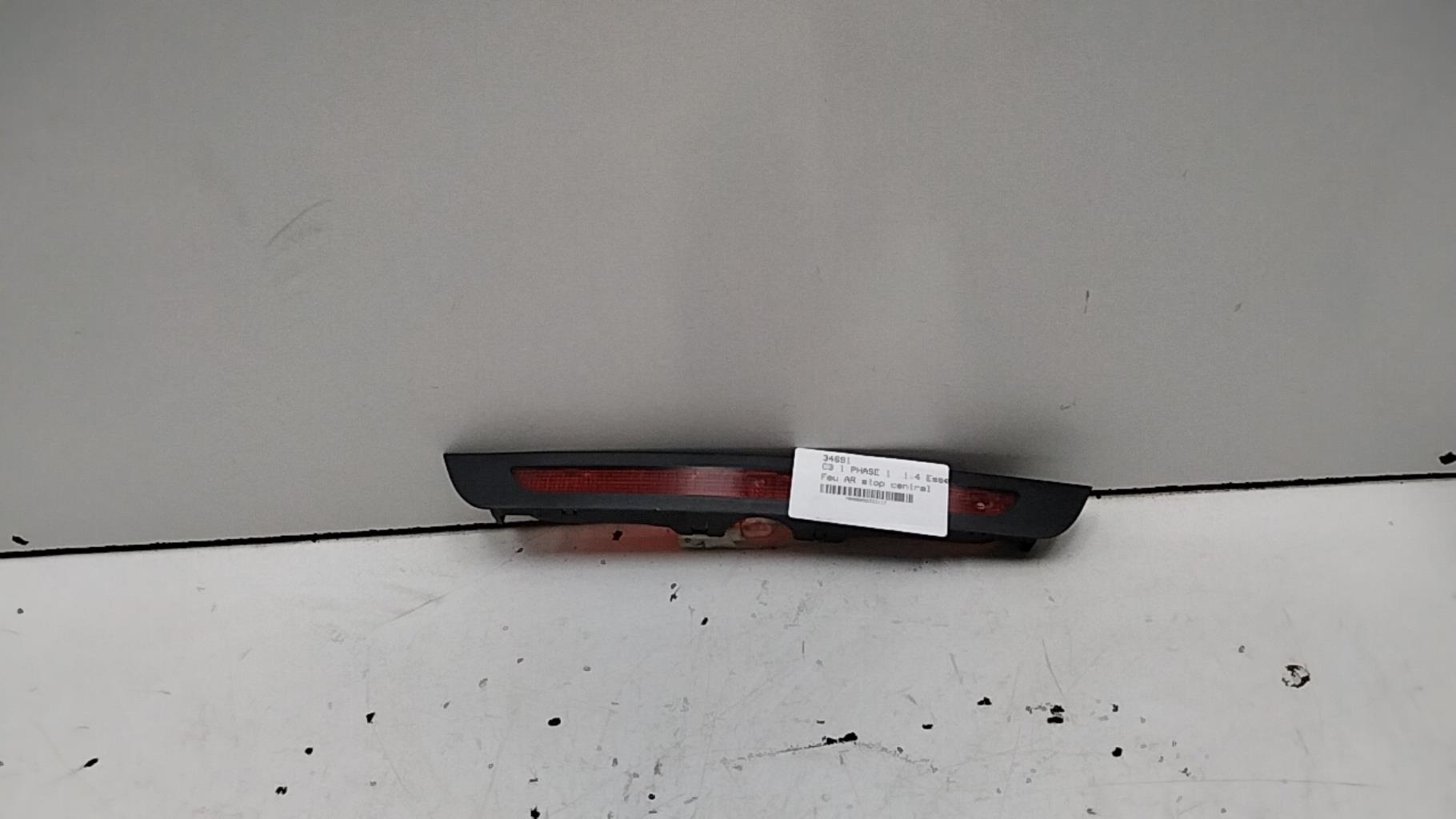 Feu arriere stop central CITROEN C3 1 PHASE 1 Essence - 1
