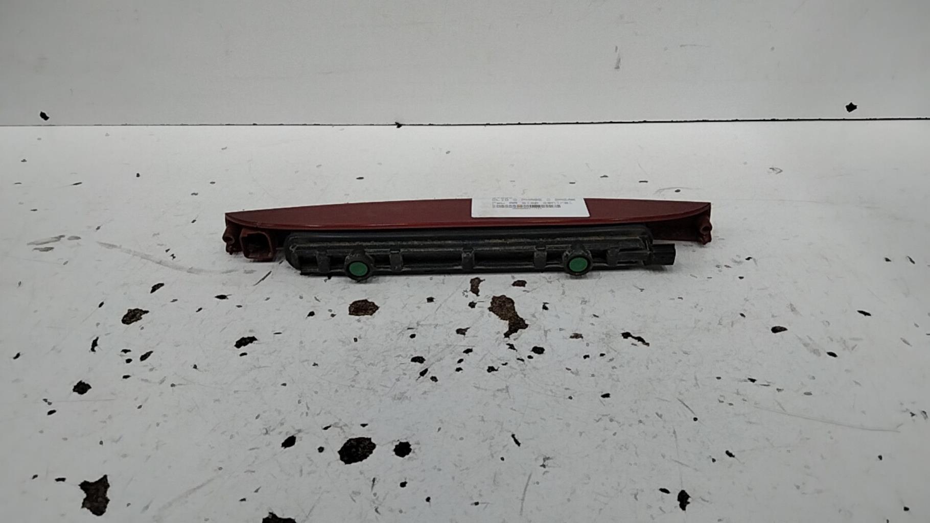 Feu arriere stop central RENAULT CLIO 3 PHASE 2 BREAK Diesel - 1
