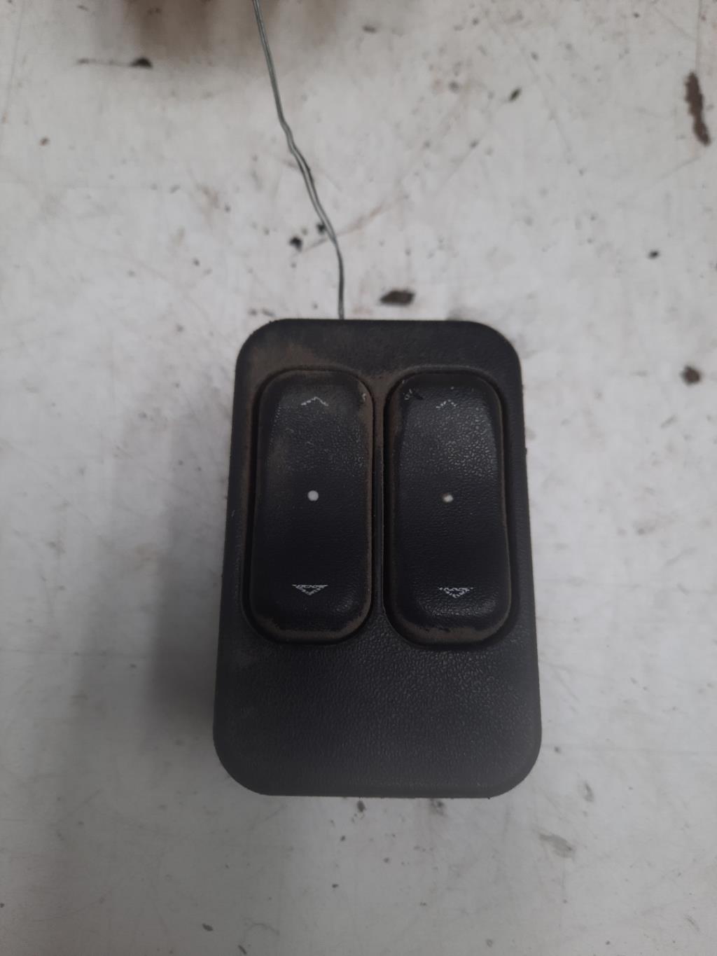 Interruptor de elevalunas OPEL MERIVA A PHASE 1 Diésel - 1