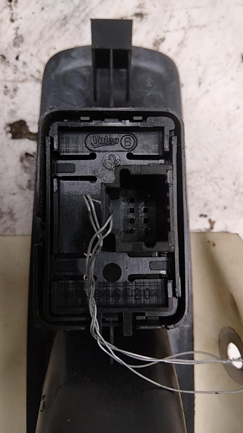 Interruttore lavacristalli posteriore sinistro RENAULT MEGANE 3 PHASE 1 Diésel - 1