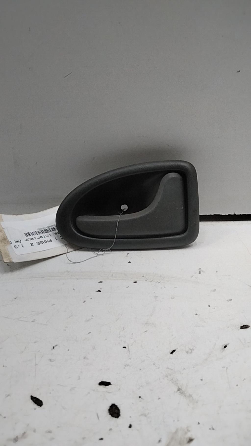 Maniglia interna posteriore destra RENAULT SCENIC 1 PHASE 2 Diésel - 1