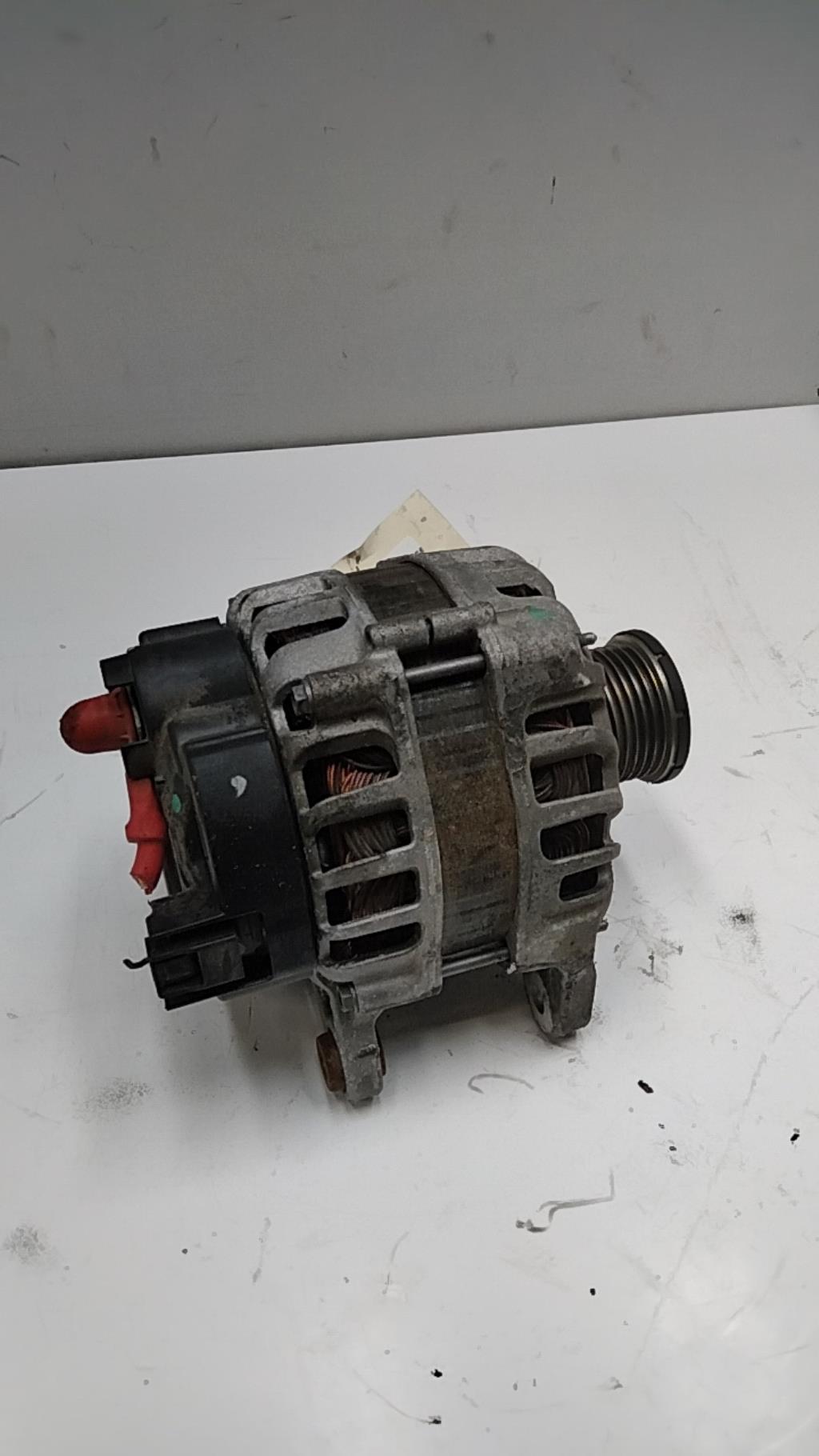Alternateur RENAULT CLIO 4 PHASE 2 Essence - 1