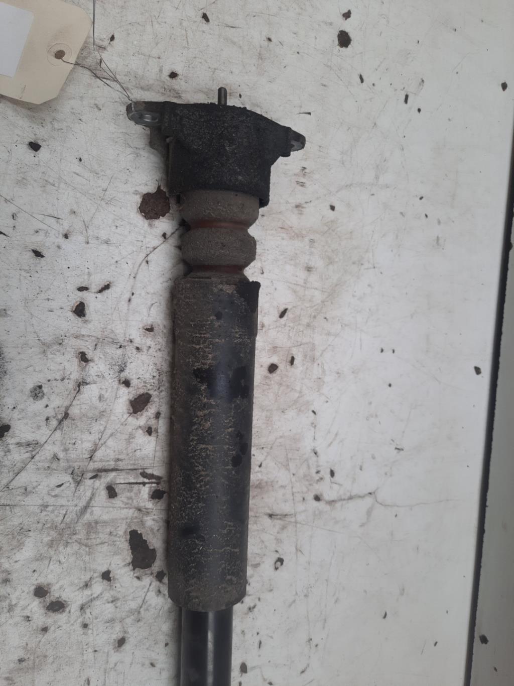 Ammortizzatore posteriore sinistro FORD FIESTA 6 PHASE 1 Diésel - 1