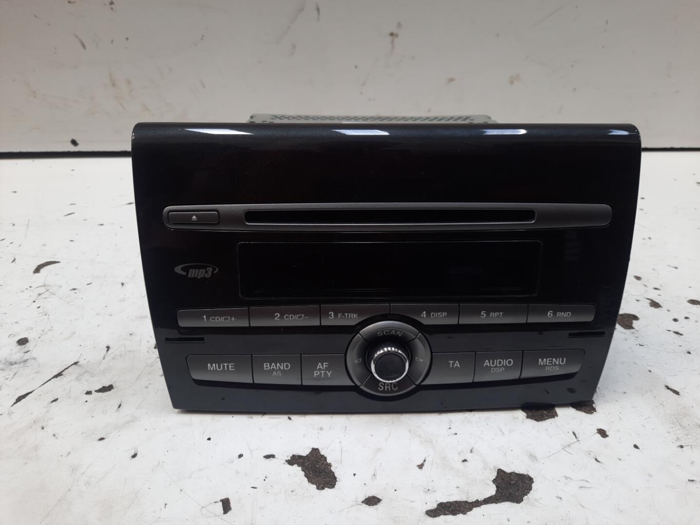 Autoradio originale FIAT BRAVO 2 Diésel - 1