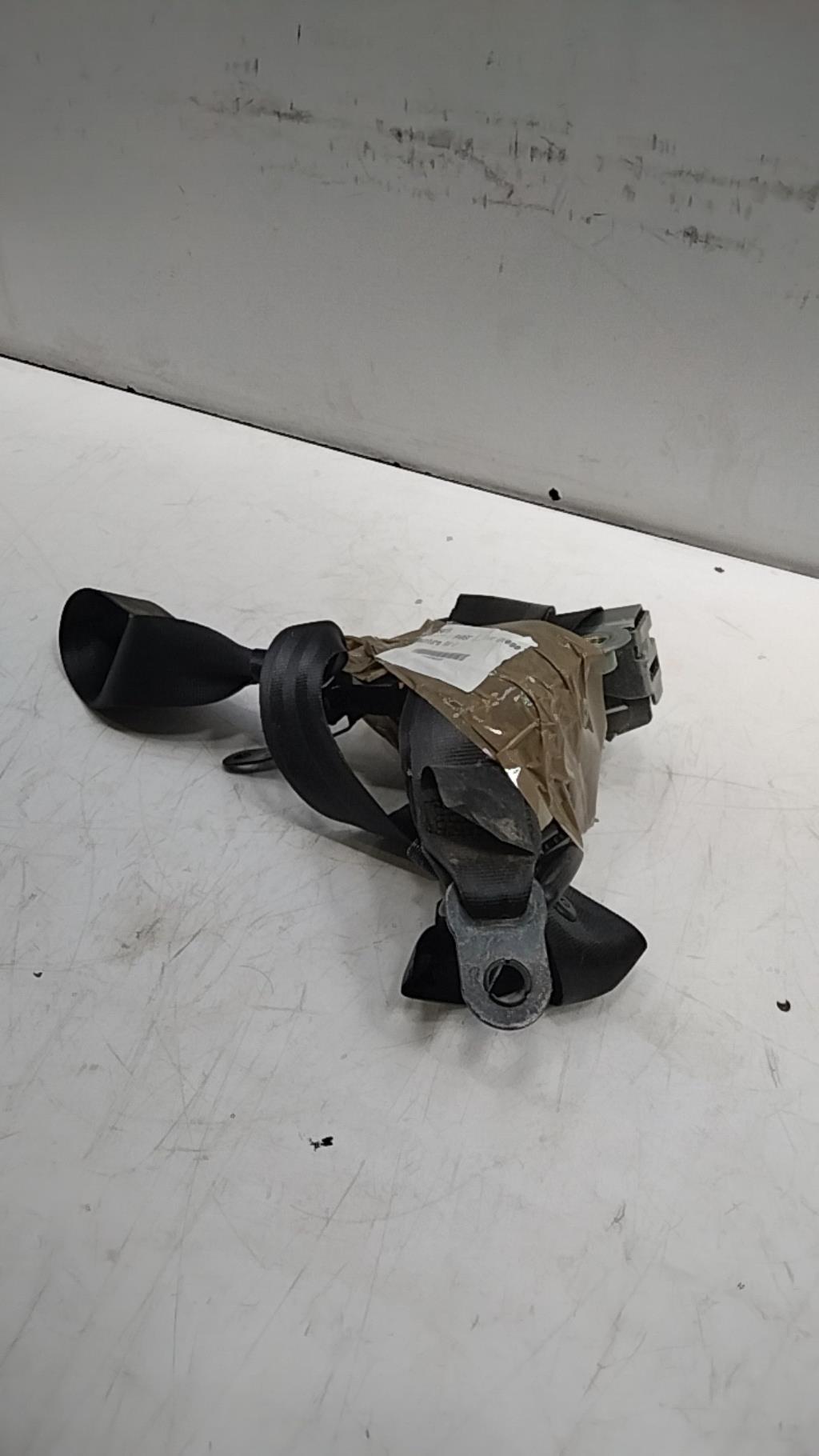 Cintura di sicurezza anteriore destra FORD FIESTA 6 PHASE 1 Diésel - 1