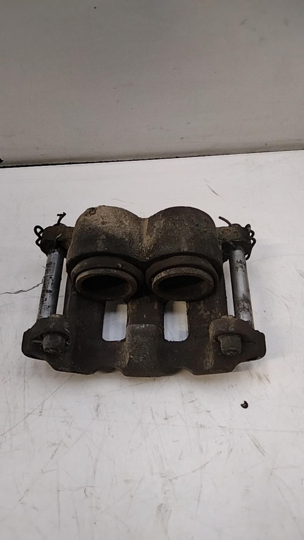 Pinza freni anteriore destra MERCEDES MB 100 631 Diésel - 1