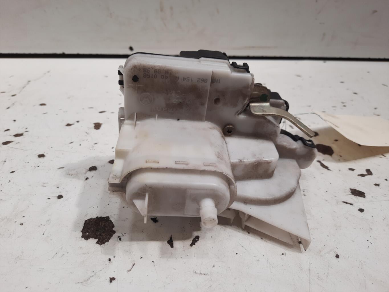 Chiusura centralizzata posteriore destra VOLKSWAGEN POLO 3 PHASE 1 Gasolina - 1