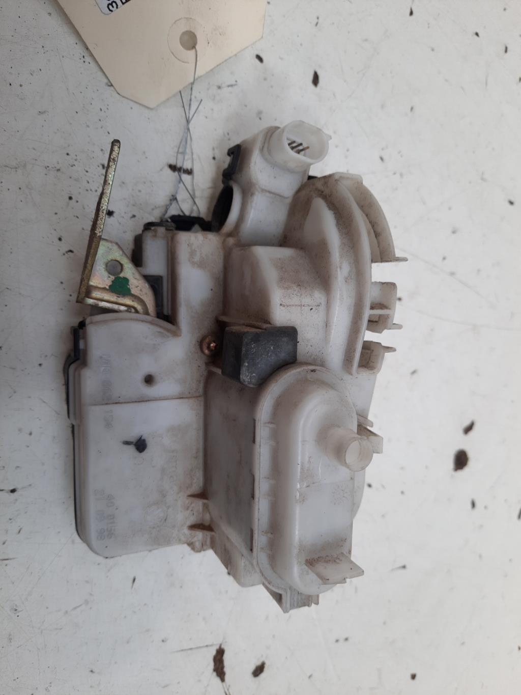 Chiusura centralizzata anteriore destra VOLKSWAGEN POLO 3 PHASE 1 Gasolina - 1