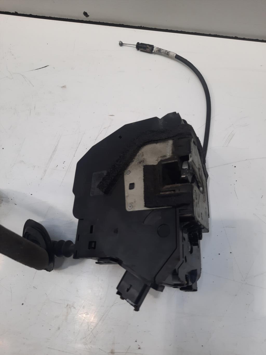 Chiusura centralizzata anteriore destra RENAULT CLIO 4 PHASE 1 Diésel - 1