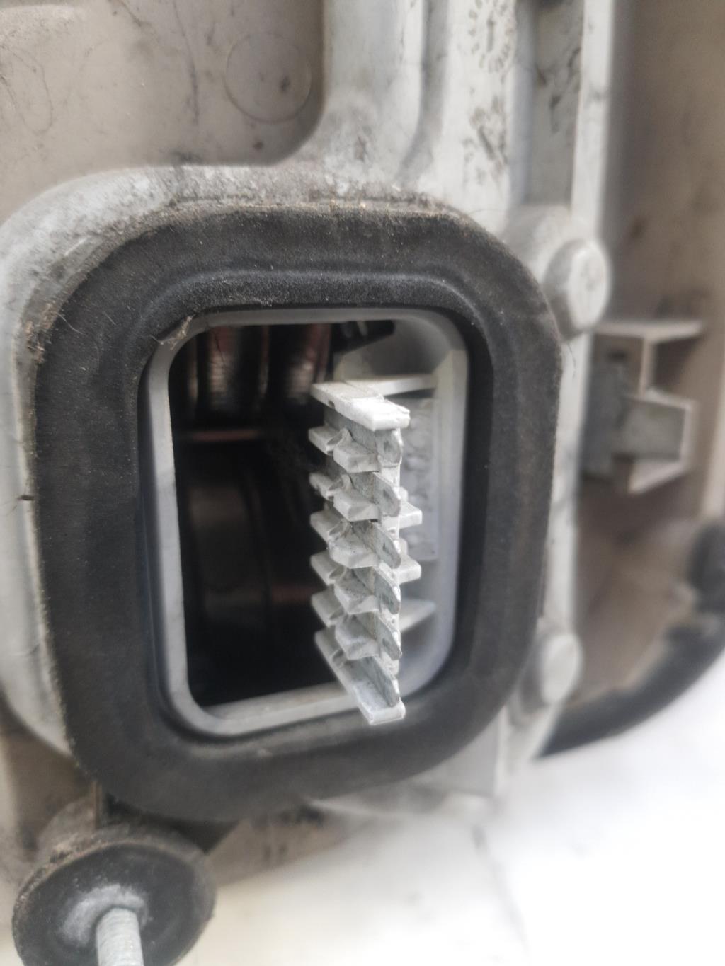 Fanale posteriore principale sinistro (luci) OPEL ZAFIRA A  - 1