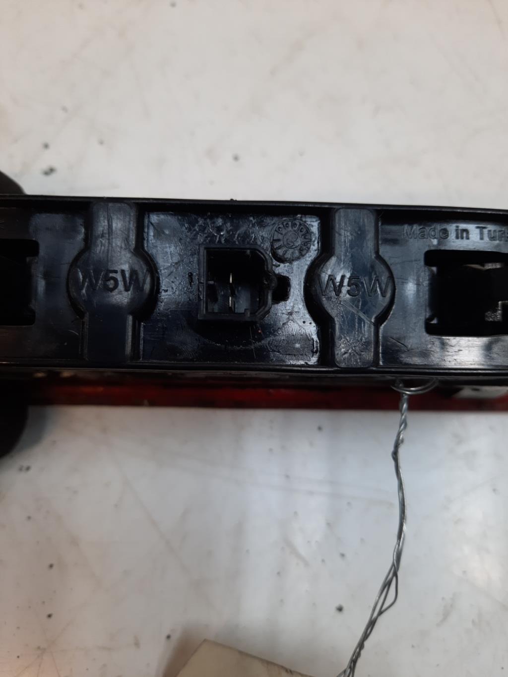 Luce stop centrale PEUGEOT BIPPER  - 1