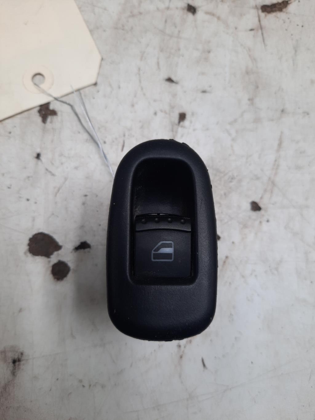 Interruttore lavacristalli posteriore sinistro SEAT LEON 1  - 1