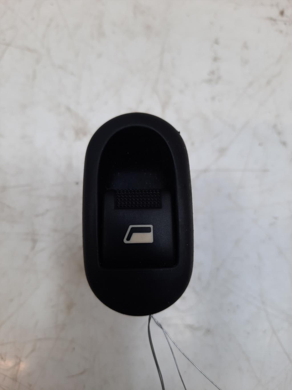 Interruttore lavacristalli anteriore destro CITROEN C2 PHASE 1  - 1