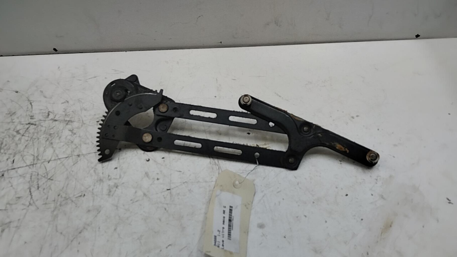 Alzacristalli manuale posteriore sinistro RENAULT R11  - 1