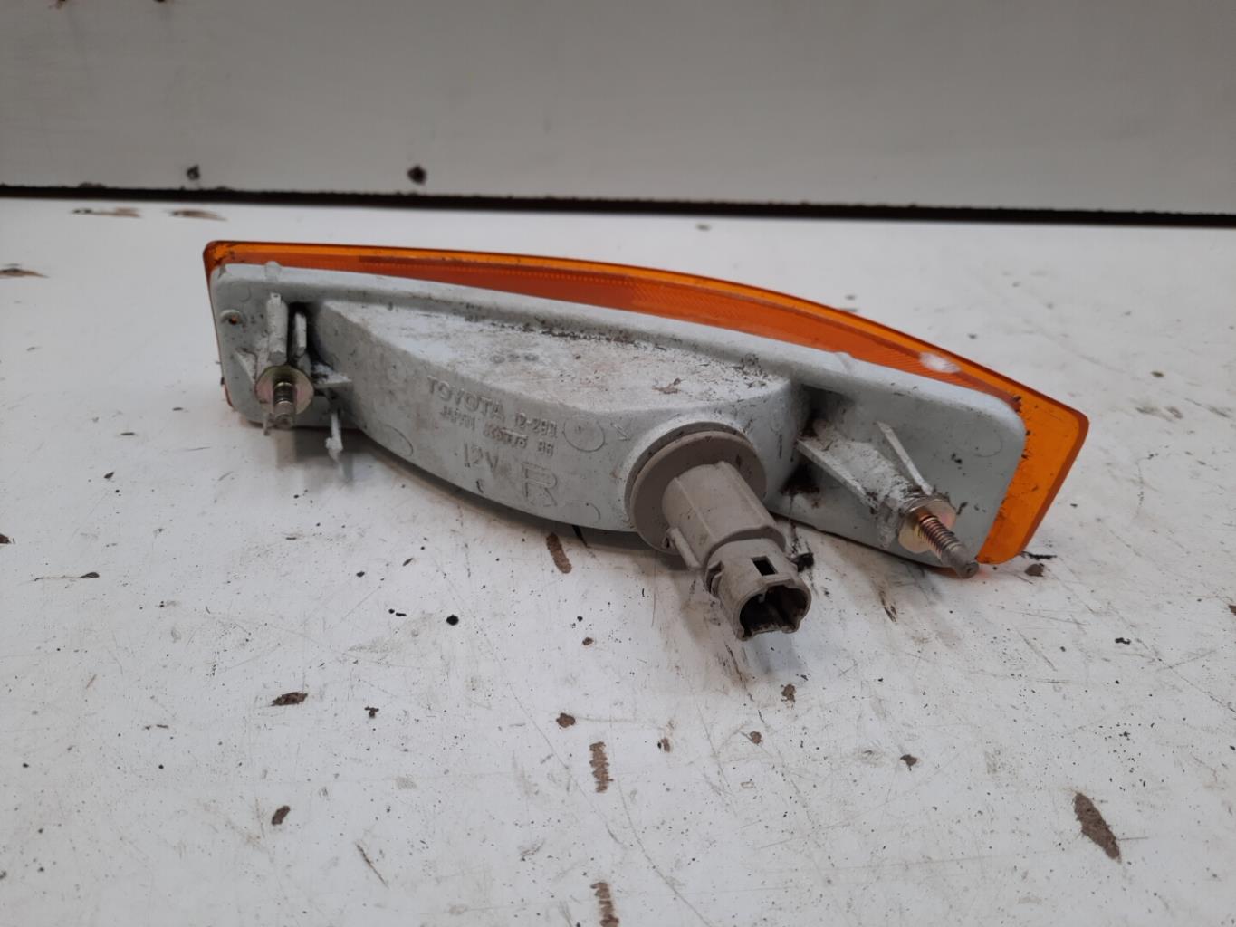 Gruppo ottico anteriore secondario destro (luci)(freccia) TOYOTA COROLLA 7  - 1