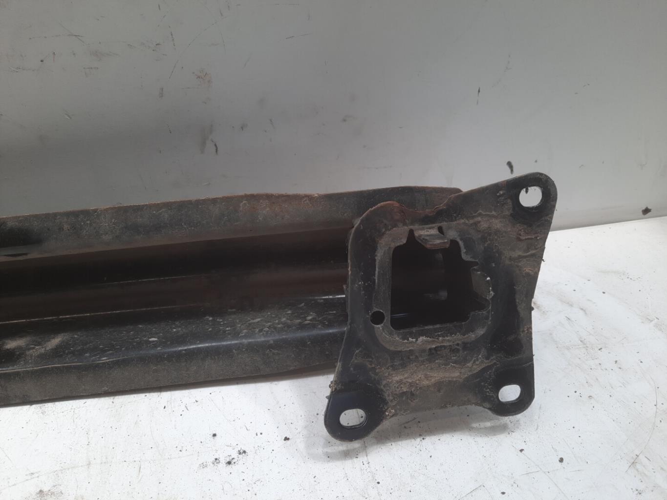 Traversa rinforzo paraurti posteriore VOLKSWAGEN SCIROCCO 3 PHASE 1 COUPE Gasolina - 1